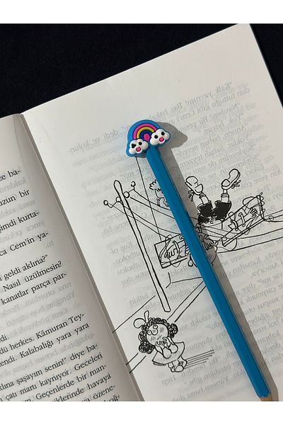 odaburada Cute Pencil Ornament-Pencil Head with Rainbow Figure