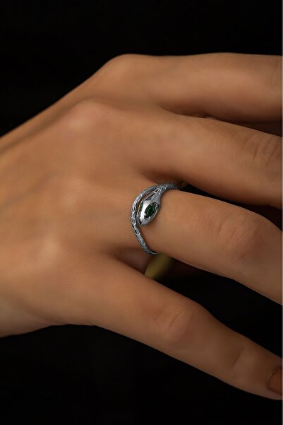 SUNSHINE 925 Ayar Rodyum Kaplamalı Yeşil Gözlü Yılan Gümüş Yüzük