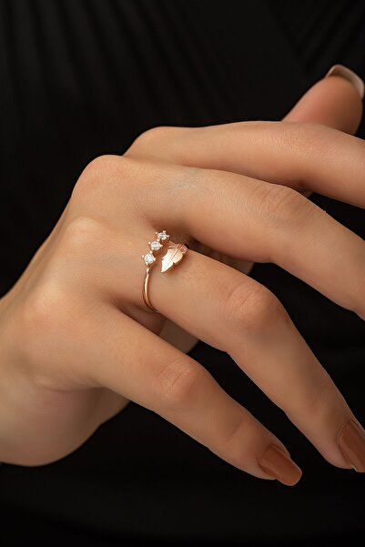 SUNSHINE 925 Ayar Rose Kaplamalı Beyaz Taşlı Tüy Gümüş Yüzük