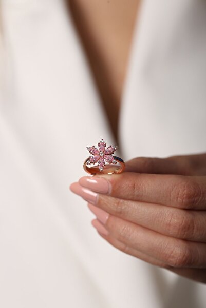 SUNSHINE 925 Ayar Rose Kaplamalı Pembe Taşlı Çiçek Gümüş Yüzük