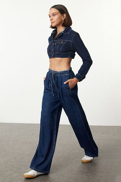 Trendyol Collection Blugi albaștri cu talie elastică cu talie înaltă cu picioare late TWOAW25JE00227