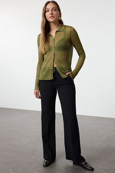 Trendyol Collection Khakifarbener Premium-Strick-Cardigan – TWOAW25HI00045