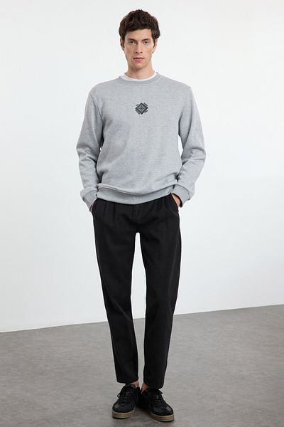 Trendyol Collection Schwarze, doppelt plissierte, mit Ballon angepasste, gewebte Gabardine-Hose TMNAW25PL00007