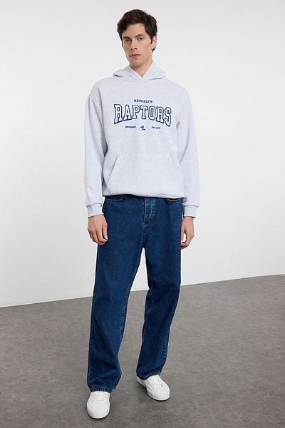 Trendyol Collection Κεντητό φούτερ με κουκούλα μεγάλου μεγέθους - με φλις, ζεστό TMNAW25SW00068