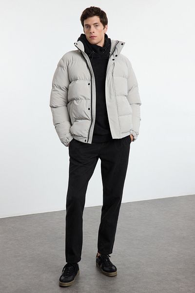 Trendyol Collection Χειμερινό φουσκωτό παλτό ανθεκτικό στον άνεμο και το νερό - Regular Fit TMNAW25MO00036