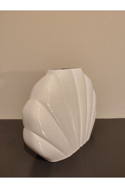 Maflen Oyster Mussel Shaped Decorative Vase Bioplastic White