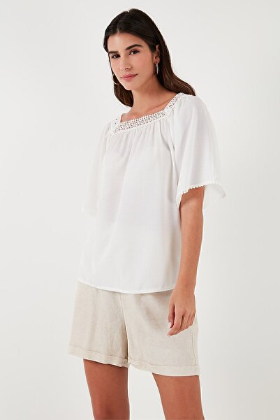 Lela Laced Regular Fit Square Neck Blouse BLUZ5865652