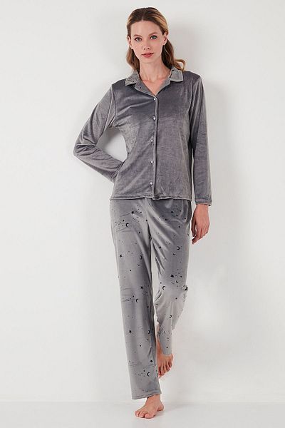 Lela Shiny Patterned Regular Fit Velvet Pajama Set - 65713311