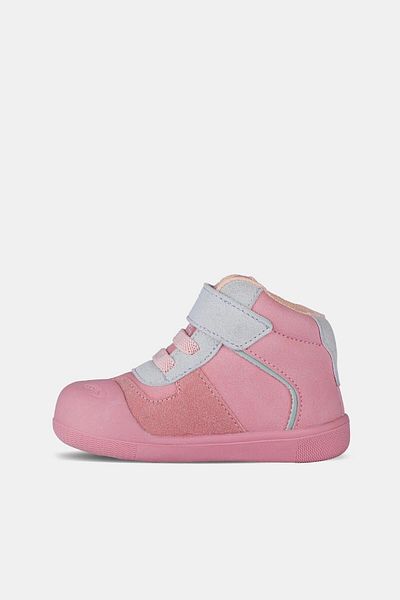 Vicco Ελαφριές και άνετες μπότες First Step για μωρό - Velcro Walking Boots 946.24K.402