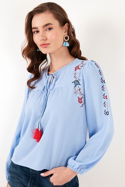Lela Pamuklu Regular Fit Nakış İşlemeli Bluz  BLUZ 611BZ0359