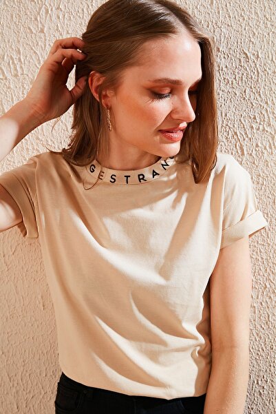 Lela Printed Collar Crew Neck Basic Knitted T-Shirt5864054