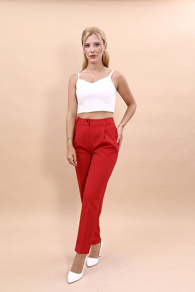 ÖNDER ÖZSOY Pleated Classic Pipe Leg Trousers-Red