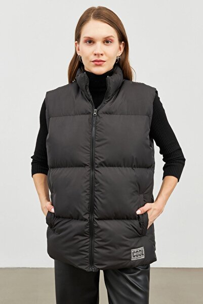 river green Black Inflatable Vest - Windproof, Lined, Regular Fit