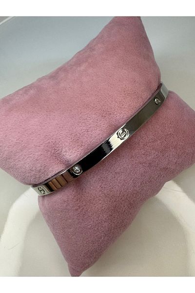 CT STONES . Model Stone Handcuff Bracelet