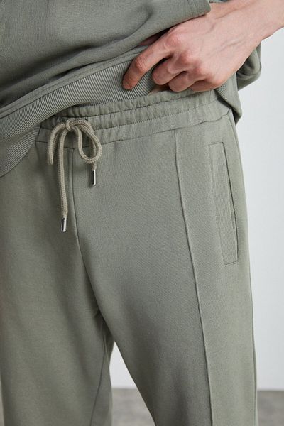 GRIMELANGE WALFRED Herren-Jogginghose aus 100 % Bio-Baumwolle mit 3 Fäden, ohne Raster, vorne gerippt, grün