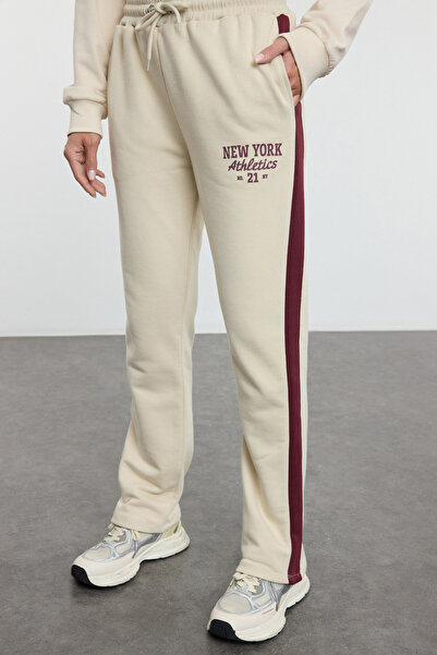 Trendyol Collection Πάνες φόρμας με εκτύπωση σλόγκαν και μπλοκ χρώματος από πέτρα TWOAW25EA00039