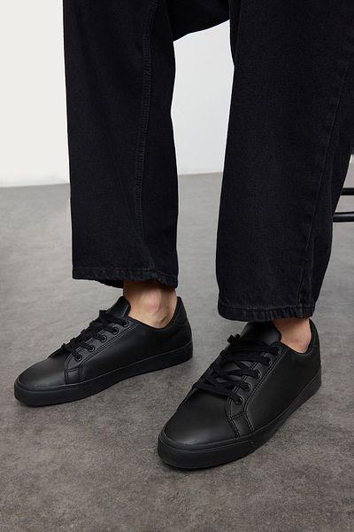 TRENDYOL SHOES Чоловічі кросівки чорні на шнурівці TAKAW25SN00028