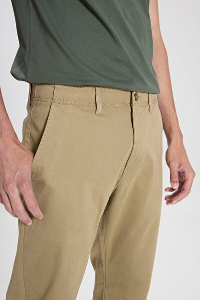 Lee Extreme Motion Slim Fit Slim Fit Normal Waist Beige Stretch Trousers