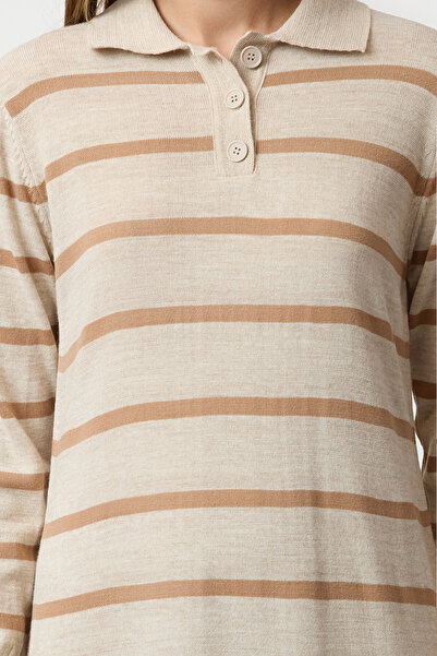 Trendyol Modest Πέτρινο φόρεμα πόλο με ριγέ γιακά με κουμπιά TCTAW22EB0212