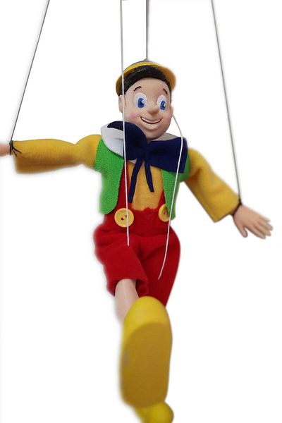 Uçaneller Kuklaevi Pinocchio Puppet with String
