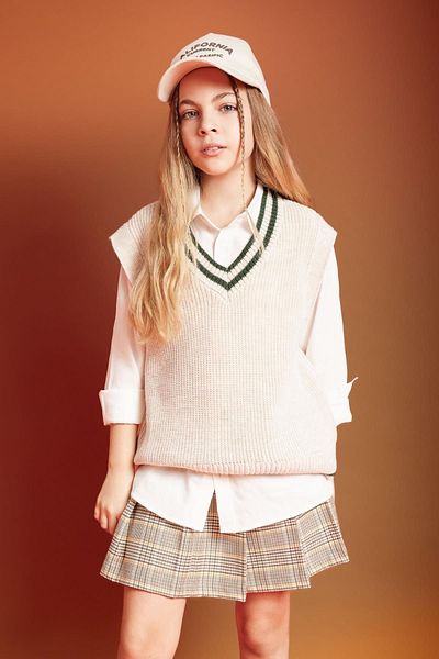 DeFacto V-Neck Girl's Sweater - A2296A824Sp
