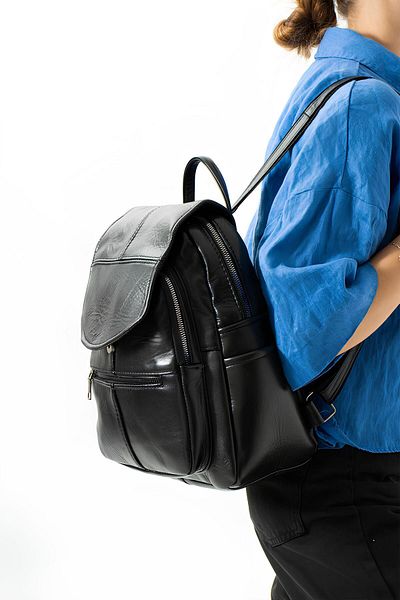 Erzeno Rucsac de damă din piele naturală - cu mai mulți ochi