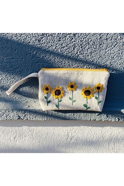 Handream Sunflower Field Makeup/Hand/Gift/Multi-Purpose Bag