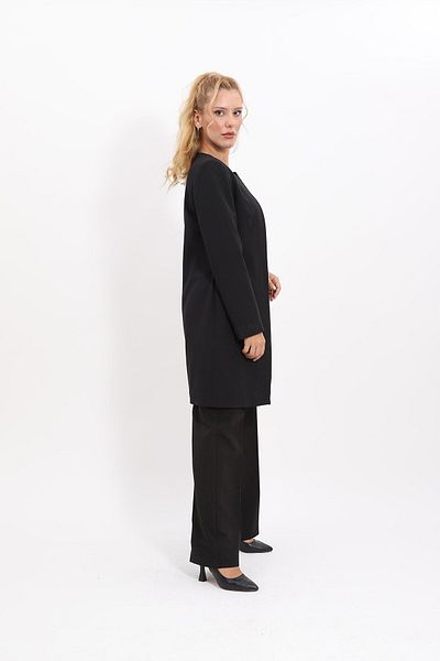ÖNDER ÖZSOY Straight Jacket & Wide Leg Trousers Set-Black