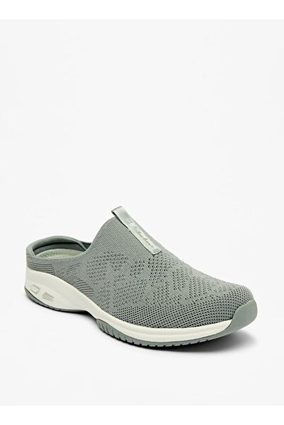 SKECHERS حذاء نسائي سهل الارتداء مزين بشعار - وقت التنقل