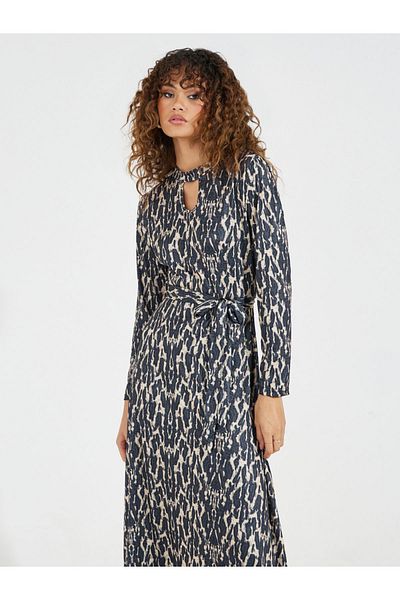 Styli AOP Keyhole Neck Maxi Dress with Tie Belt