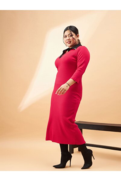 Sassafras By Styli Ribbed Contrast Collar Bodycon Midi Dress