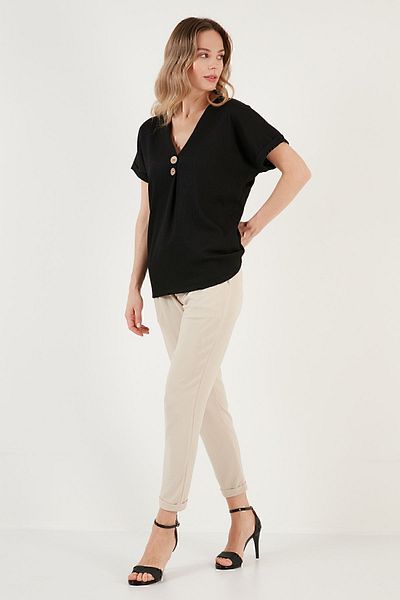 Lela Λεπτομερής μπλούζα με κουμπιά V-Neck BLUZ5865567