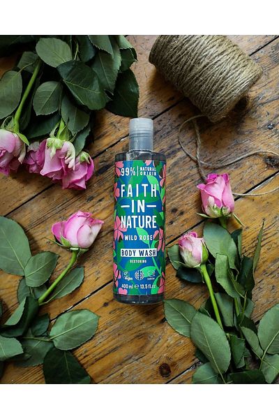 Faith In Nature 99% Natural Relaxing Shower Gel Wild Rose 400 ml