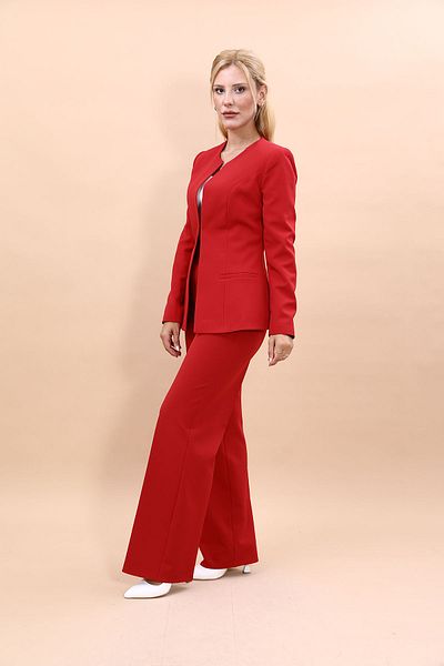 ÖNDER ÖZSOY Long Red Oval Collar Jacket and Wide Leg Pants Set