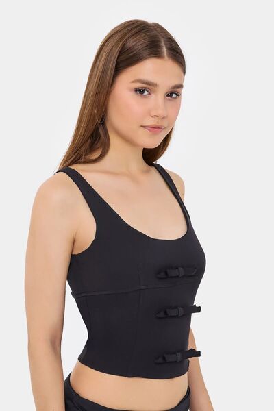 Hiccup Yırtmaç Detaylı Kolsuz Bodycon Üst