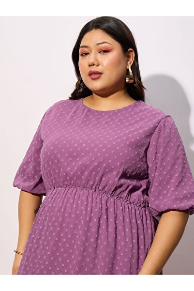 Sassafras By Styli Plus Dobby Round Neck A-Line Midi Dress