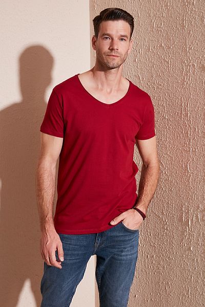 Buratti Tricou de bază roșu din bumbac cu decolteu în V pentru bărbați 5412001