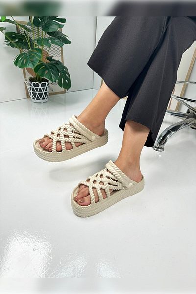 Nstil Beige Colored Women's Sea Sandals - Slippers with Knitted Detail, Thick Sole, Oval Toe 810
