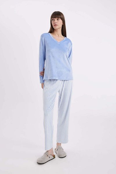 DeFacto Set de pijamale din velur cu decolteu în V - mâneci lungi, talie elastică, top solid 3112946