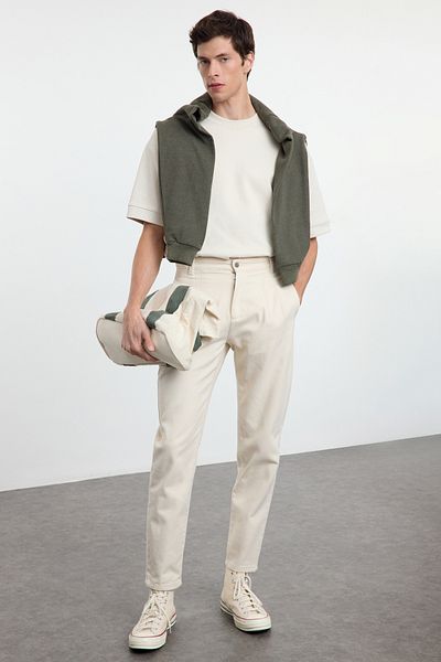Trendyol Collection Unisex-Gabardine-Hose mit Steinnähten in Ballonform – TMNAW25PL00007