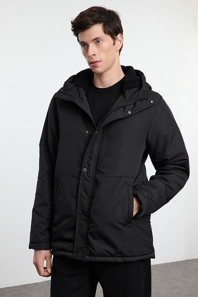 Trendyol Collection Schwarzer Regular Fit Winter Parka Windjacke TMNAW25MO00032