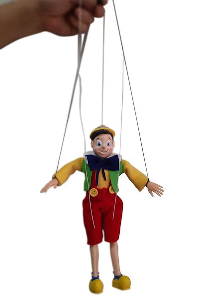 Uçaneller Kuklaevi Pinocchio Puppet with String