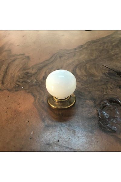 Esal Porcelain Button Handle White