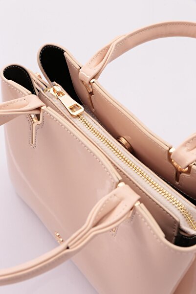 DGN Beige Patent Leather Zippered Women's Bag - 211243622