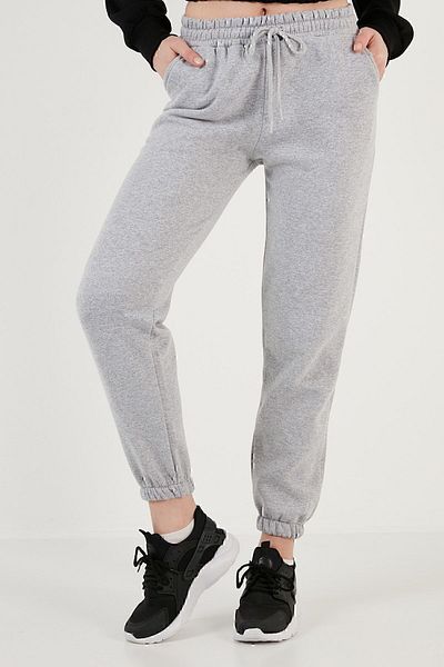Lela Βαμβακερό παντελόνι Jogger με κανονική εφαρμογή - 5864276 κ