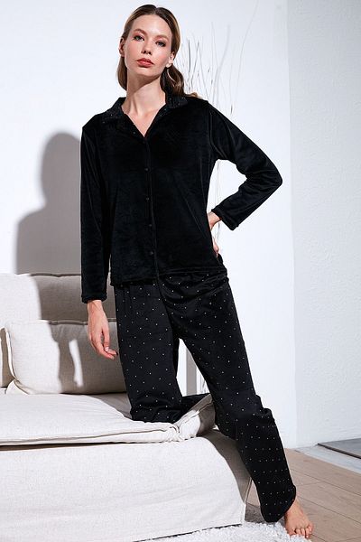 Lela Shiny Patterned Regular Fit Velvet Pajama Set - 65713311