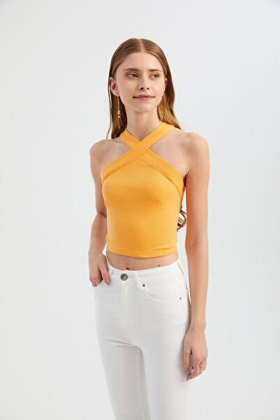 Hiccup Çapraz Önlü Halter Yaka Crop Top