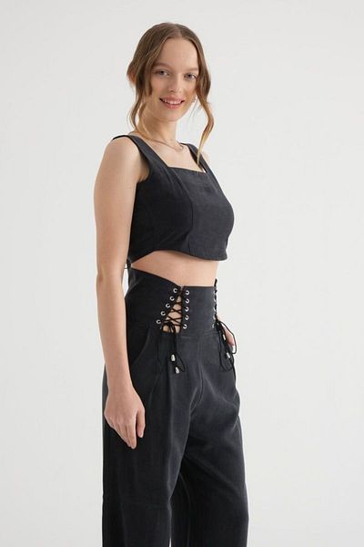 Hiccup Top corset crop cu guler pătrat