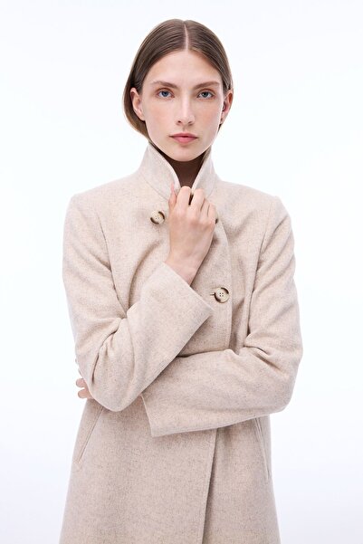 Perspective Arlines Beige Women's Coat - Over-The-Knee Fitted Sleeves and Prevailing Collar