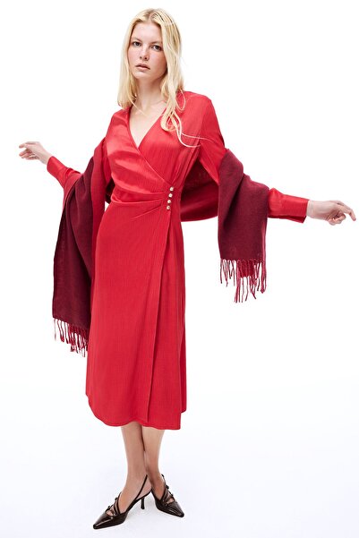 Perspective Mudita - V-Neck Red Regular Fit Dress